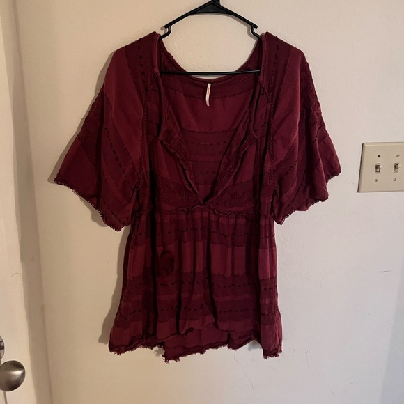 Free People Tops - FREE PEOPLE Maroon Striped Flowy Boho Blouse size LARGE